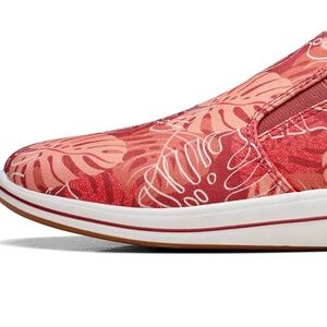 NWT Womens Clarks Cloudsteppers Breeze Shore Mule, Dusty Rose Interest